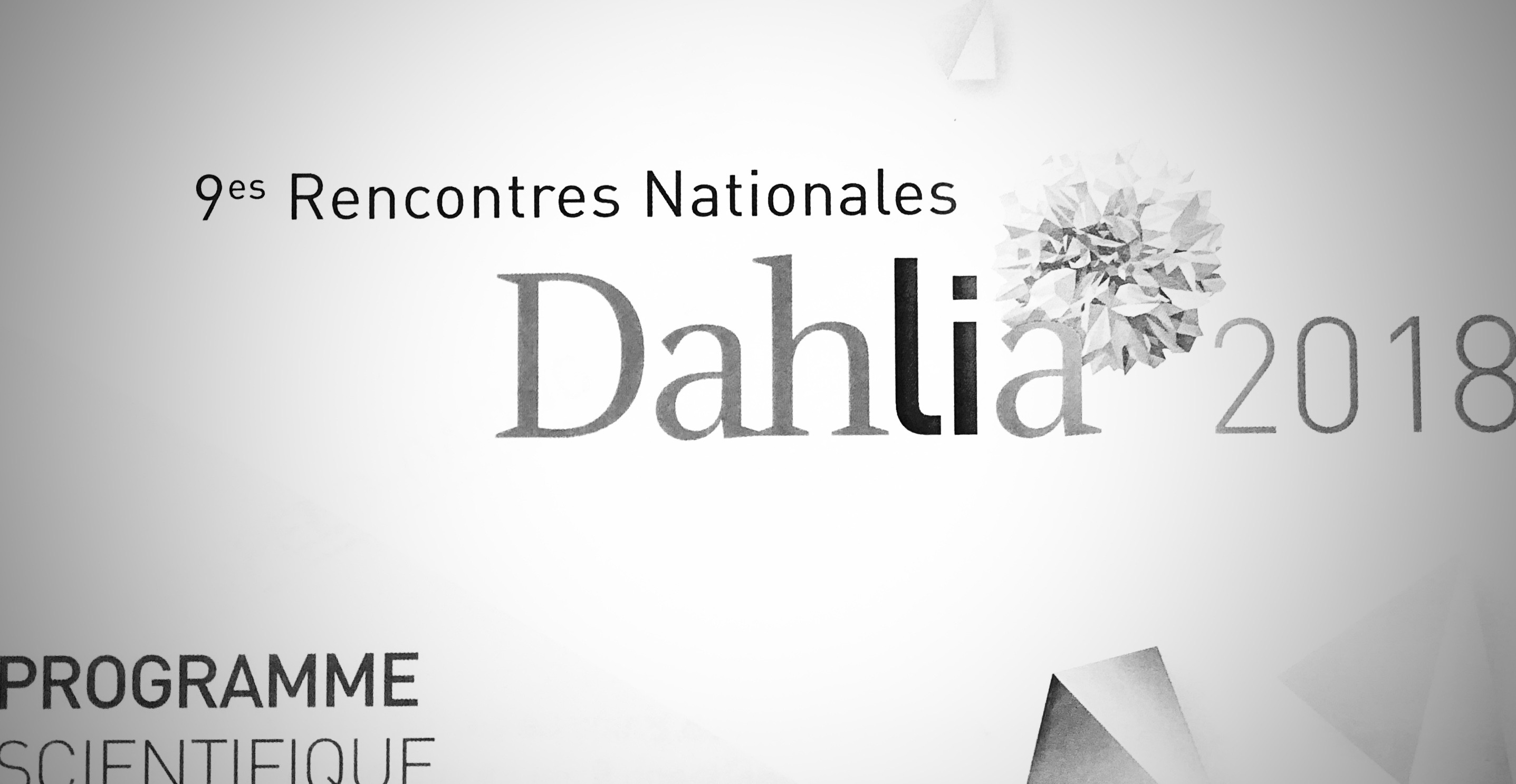 DAHLIA 2018 : LA MEDECINE CONNECTEE .. ALLO TONTON, POURQUOI TU TOUSSES?